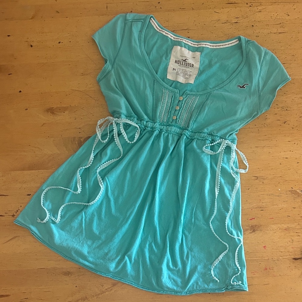 Rare Hollister with flaws babydoll Y2K empire waist top with bows